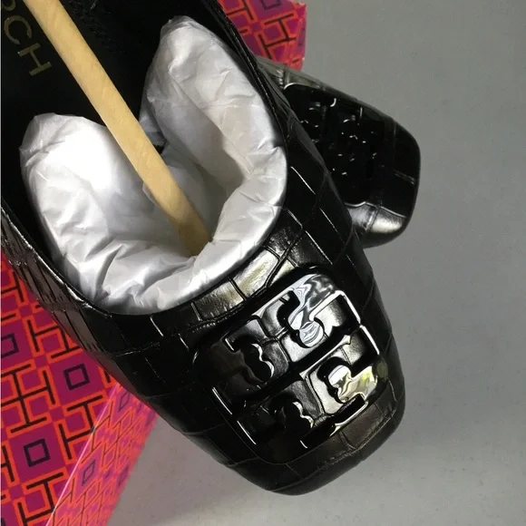 TORY BURCH-WEEKEND SALE - Picture 9 of 16